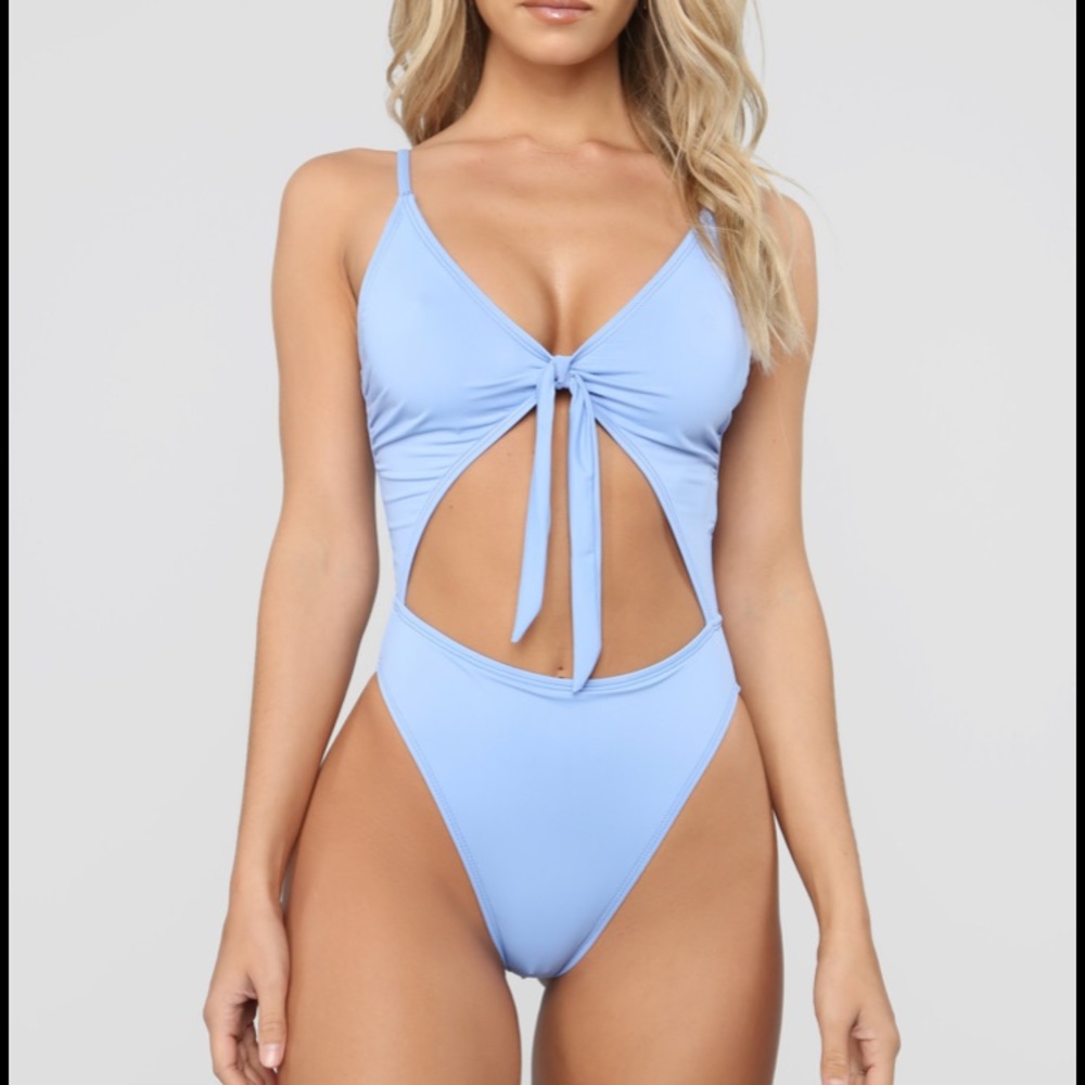 Fashion Nova swimsuit